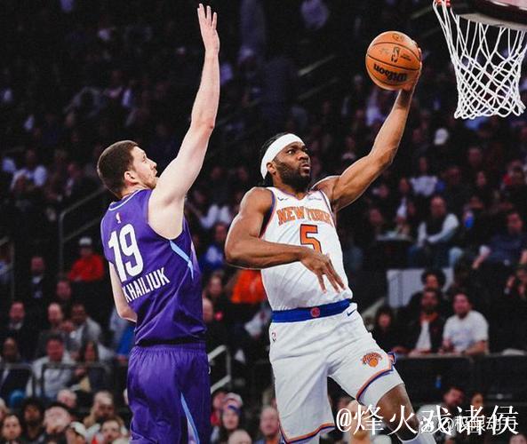 唐斯31+21助尼克斯豪取9连胜 猛龙击败篮网止11连败 唐斯31+21助尼克斯豪取9连胜 猛龙击败篮网止11连败