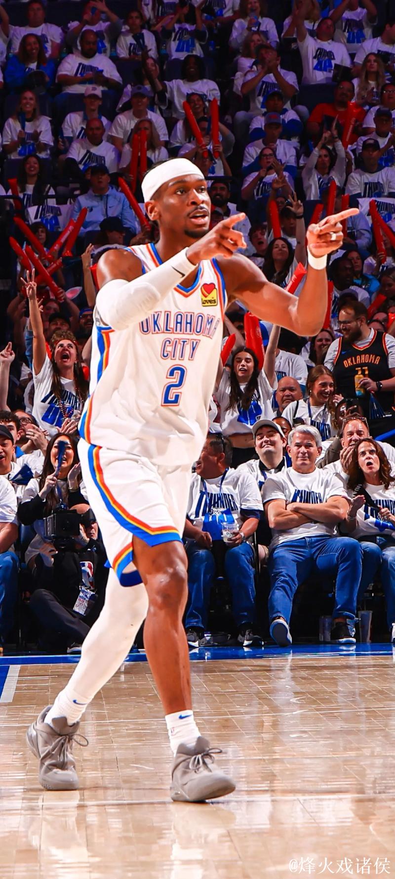 亚历山大砍41分雷霆狂胜奇才豪取8连胜 快船惊险击败灰熊 亚历山大砍41分雷霆狂胜奇才豪取8连胜 快船惊险击败灰熊